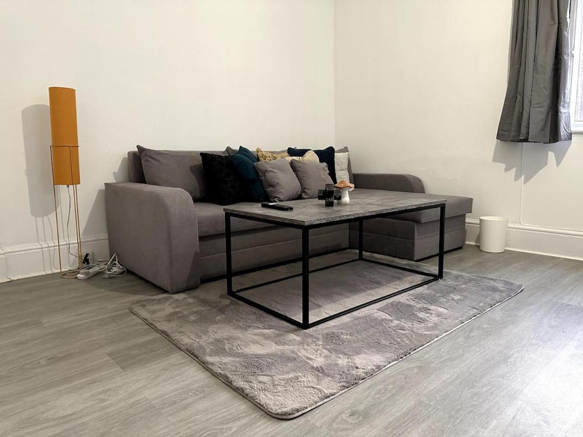 Wonderful 2 Bedroom On Tower Bridge Londyn Zewnętrze zdjęcie
